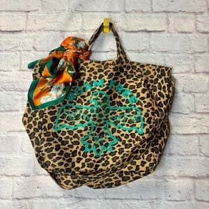 Leopard tote bag with silk scarf